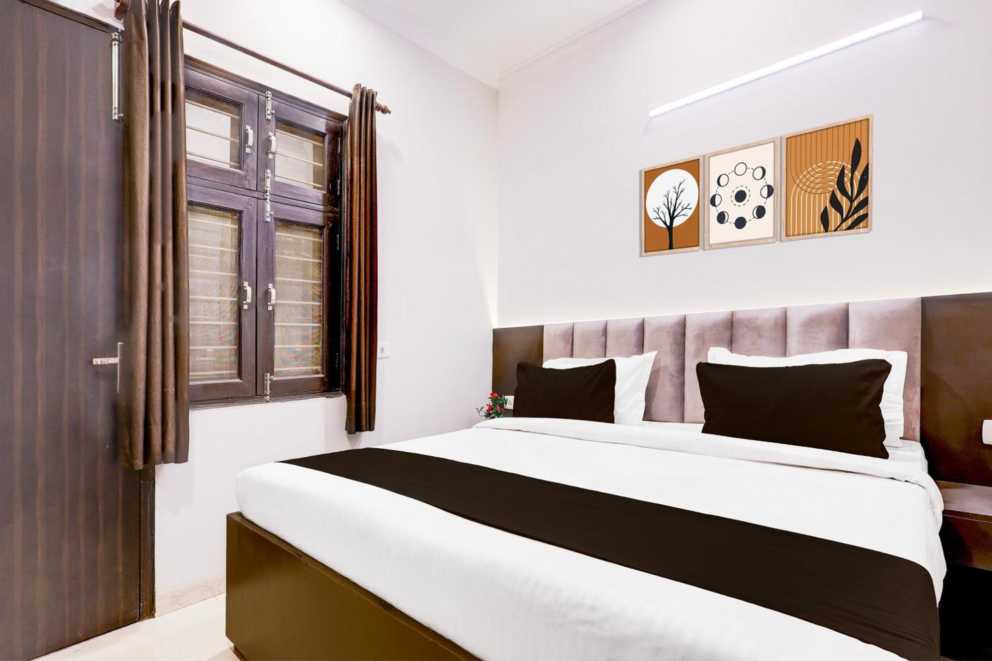 Hotel Super O Rangpuri Mahipalpur 2*